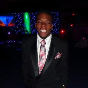 Meet your Posher, Nadim